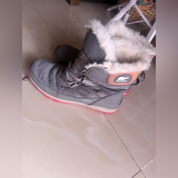 Sorel Whitney II Pink Grey Snow Water Proof Outdoor Hiking Rain Boots Size 10 - Picture 11 of 16